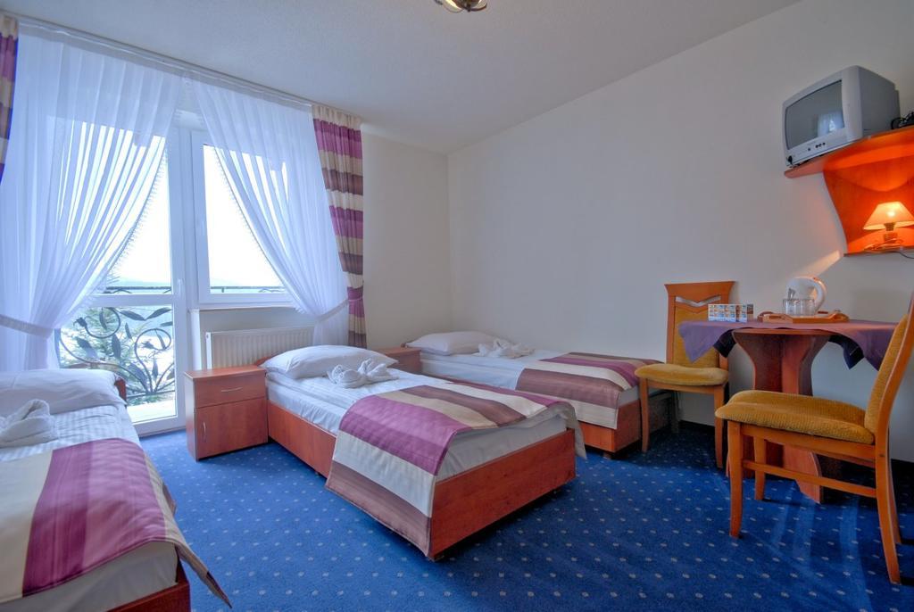 Dom Wczasowy Angelika Basen Jacuzzi Sauna W Cenie Pobytu Murzasichle Exterior photo